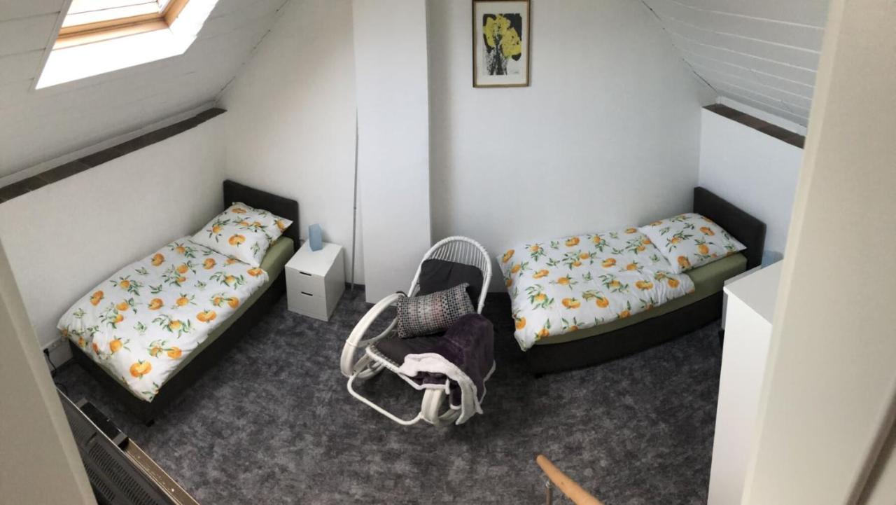Ferienwohnung Auf Denkmalgeschuetztem Sturmhof Грефрат Экстерьер фото